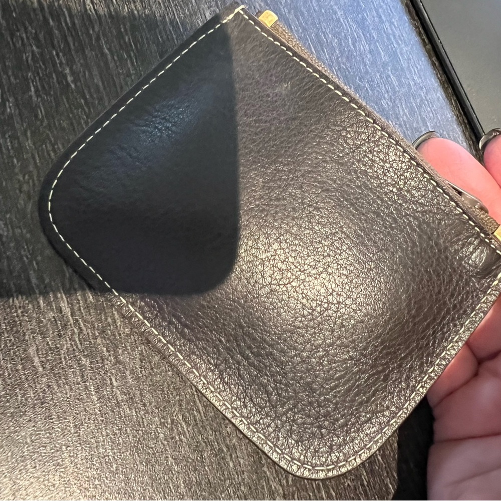 Loewe - Picture 7 of 10